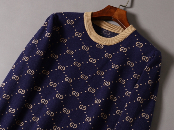 ブランドセーター側面デザイン